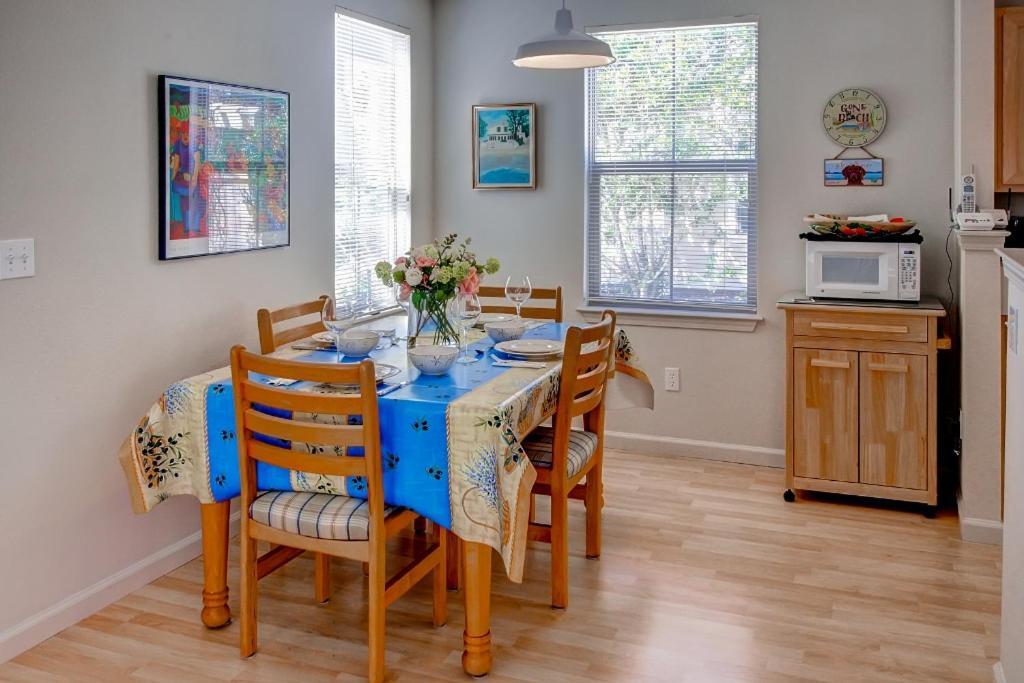 Serene Bungalow-Style Home In Point Reyes Station! 외부 사진