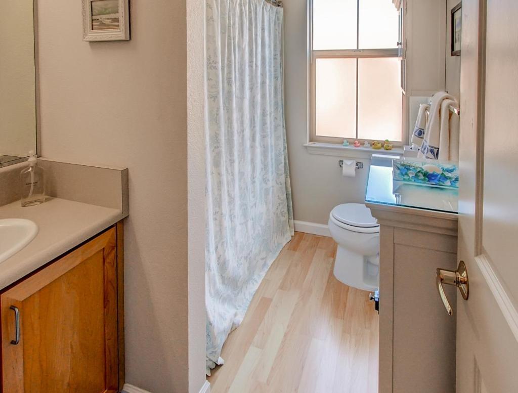 Serene Bungalow-Style Home In Point Reyes Station! 외부 사진